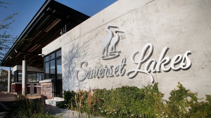 3 Bedroom Property for Sale in Somerset Lakes Western Cape